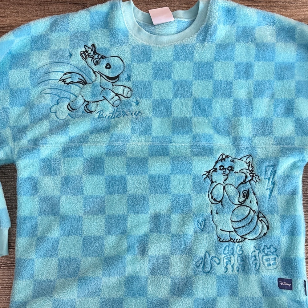 Disney Pixar fluffy fleece like blue with embroidered characters spirit jersey - Picture 2 of 9